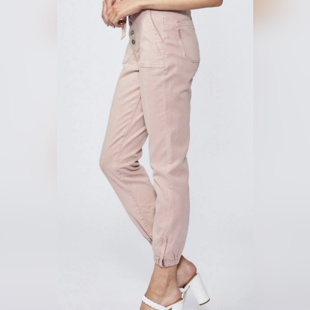 PAIGE Mayslie High Rise Button Fly Jogger In Dusty Pink Color